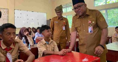 Picu Motivasi, Wali Kota Lis Ajak Pelajar Peduli dan Gemar Membaca Kisah Orang Sukses