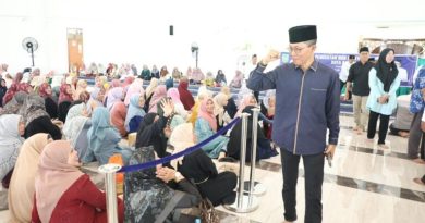 Ciptakan SDM Unggul, Wali Kota Amsakar Ajak Guru di Batam Perkuat Budi Pekerti dan Jadi Tauladan