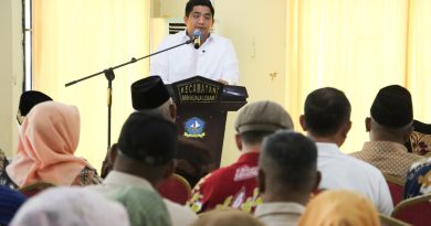 RT/RW Dibekali Pemahaman Bermedsos, Bupati Roby: Gunakan dengan Bijak