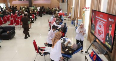 Sambut Hari Lahir Kejaksaan ke-80, Kejati Kepri dan PMI Tanjungpinang Laksanakan Donor Darah