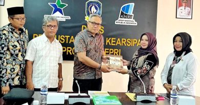 Dinas Perpustakaan dan Kearsipan Kepri Terima Kunjungan Tim Mabes Polri