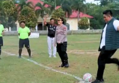 Turnamen Sepak Bola Kemerdekaan Cup IV 2025 Resmi Dibuka Bupati Bintan