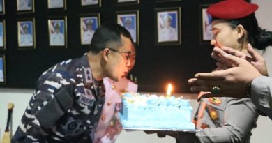 Kapolres Lingga Beri Kejutan HUT ke-80 TNI AL, Wujudkan Sinergi TNI-Polri
