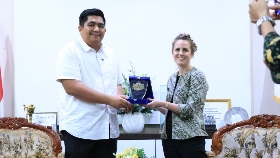 Kedubes Australia Bahas Kerja Sama Maritim dengan Bupati Bintan