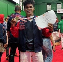 Mahasiswa STIE Pembangunan, Valentino Rivandi Mandro, Torehkan Prestasi Nasional di PON Beladiri II Kudus 2025 Mahasiswa STIE Pembangunan, Valentino Rivandi Mandro, Torehkan Prestasi Nasional di PON Beladiri II Kudus 2025