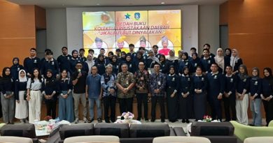 Bedah Buku Koleksi Perpustakaan Daerah Kepri 2025: Gali Nilai Budaya dan Sastra Melayu Lewat Karya Penulis Daerah