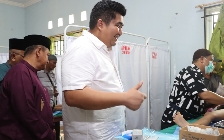 Bupati Bintan Hadiri Khitan Massal Baznas 2025