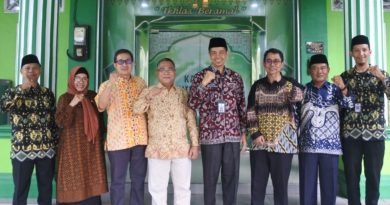 Kemenag Tanjungpinang Didorong Perkuat Layanan Informasi Publik, KI Kepri Lakukan Visitasi