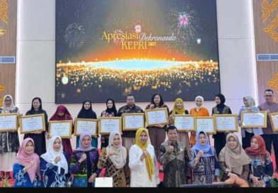 Handayani Ariza: Dekranasda Kepri Terus Buka Ruang bagi Kreativitas Desainer Lokal