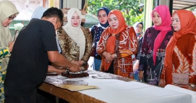 Erlita Amsakar Ajak Pembatik Batam Belajar ke Kulon Progo, Dorong Inovasi dan Peningkatan Kualitas
