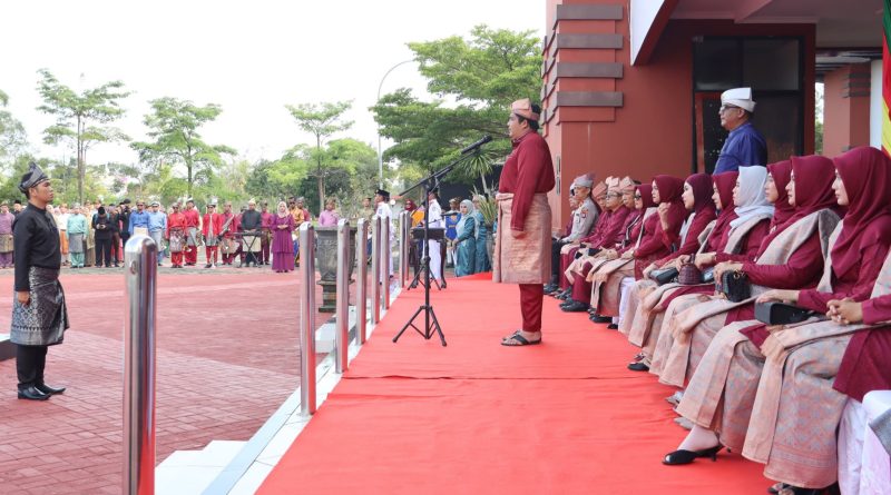Penuh Khidmat, Upacara Hari Jadi Ke 77 Dalam Bingkai ‘Teguh Teraju, Bintan Dituju’