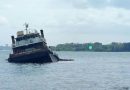 Kapal Pengangkut Limbah Minyak Hitam B3 Kandas di Perairan Pulau Dongas, Batam. Muatan Kapal Tumpah ke Laut