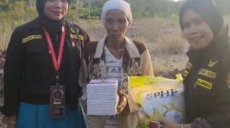 Gagak Hitam Lingga Berbagi Takjil dan Sembako, Perkuat Kepedulian di Bulan Ramadan