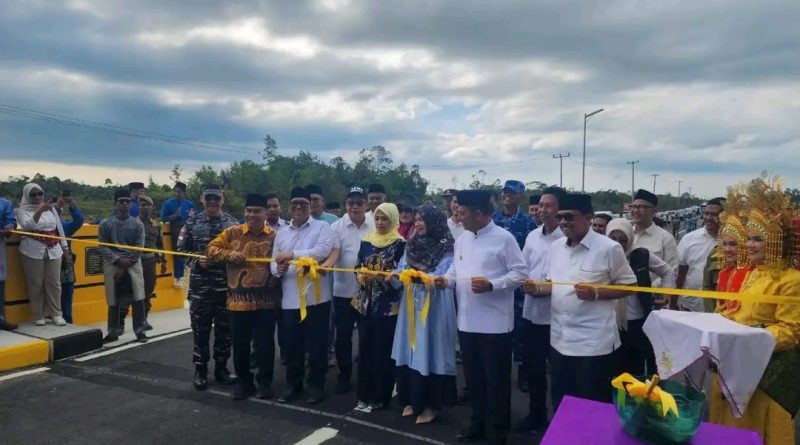 Jembatan Semala Resmi Beroperasi, Akses Bunguran Utara ke Ranai Kian Lancar