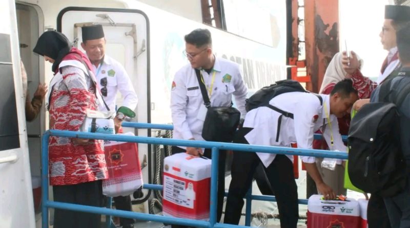 144 JCH Tanjungpinang Bertolak ke Batam, Awali Perjalanan Suci Menuju Tanah Haram