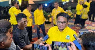 Aklamasi di Musda V, Ade Angga Resmi Nahkodai Golkar Kepri