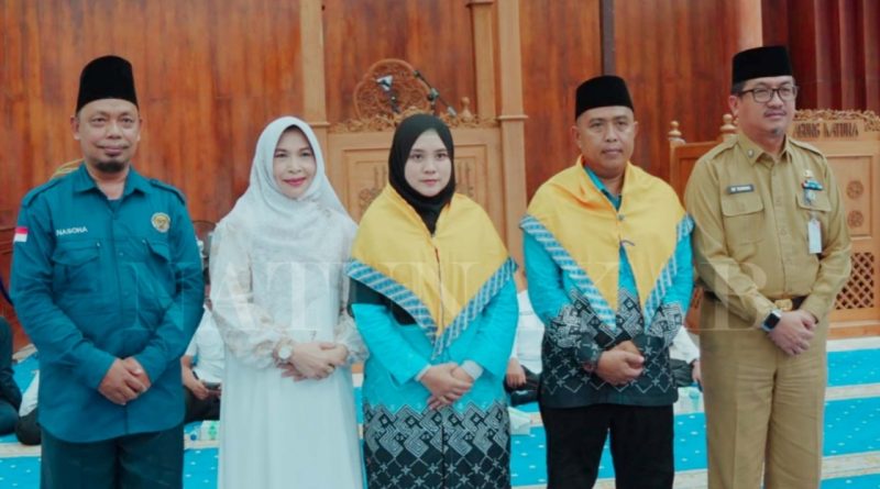 Sekda Natuna Lepas 35 JCH, Awali Perjalanan Suci Menuju Tanah Haram