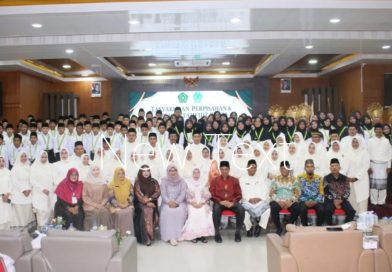 MIN Tanjungpinang Lepas 104 Siswa dan Wisuda 23 Penghafal Juz 30