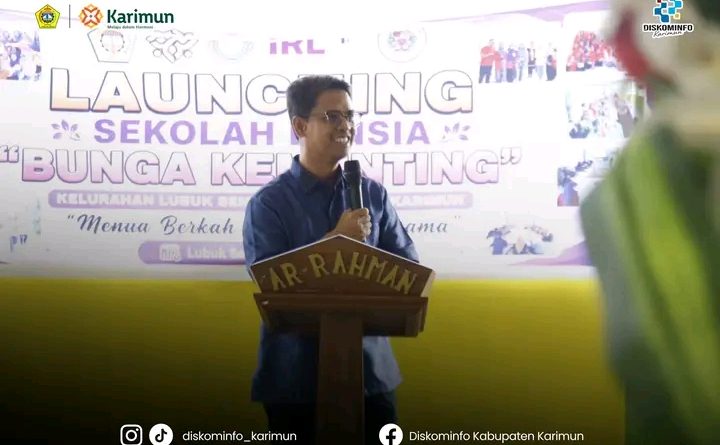 Wujudkan Lansia Tangguh, Mandiri, dan Produktif, Bupati Karimun Resmikan Sekolah Lansia “Bunga Kemunting”