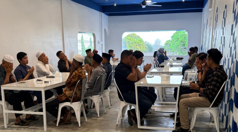 Langkah Baru di Dunia Kuliner, Nasi Tempong Balapan Resmi Dibuka di Tanjungpinang