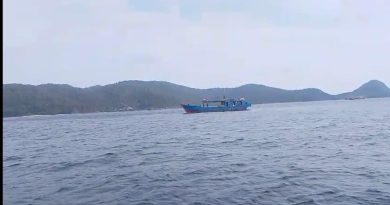 Diduga Gunakan Bom Ikan, Kapal Asal Pemangkat Resahkan Nelayan di Perairan Pulau Mentebung dan Pejantan
