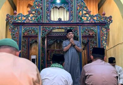 Bupati Nizar Hadiri Zikir Kebangsaan di Masjid Jami’ Sultan Lingga, Doakan Kelancaran Peringatan HUT RI ke-81