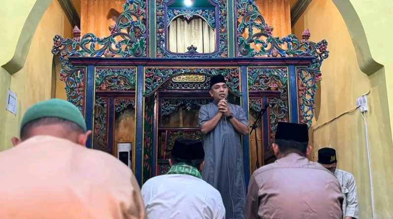 Bupati Nizar Hadiri Zikir Kebangsaan di Masjid Jami’ Sultan Lingga, Doakan Kelancaran Peringatan HUT RI ke-81