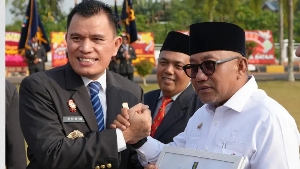 Puncak Hari Pengayoman ke-81, Kanwil Kemenkum Kepri Serahkan Penghargaan IRH dan JDIH kepada Tiga Pemda