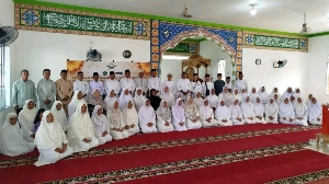 KUA Lingga Utara Gelar Khataman Al-Qur’an, Maulid Nabi dan Doa Kebangsaan