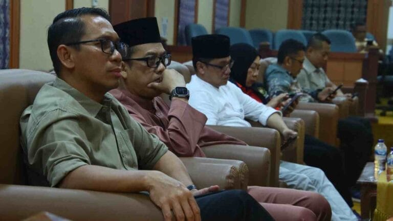 DPRD Kota Batam Tambah 30 Hari Masa Kerja Pansus Ranperda Pengelolaan Sampah