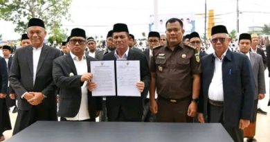 Gubernur Ansar Ahmad Pimpin Upacara Hari Santri Nasional 2026, Tekankan Penguatan Akhlak dan Kemandirian Ekonomi